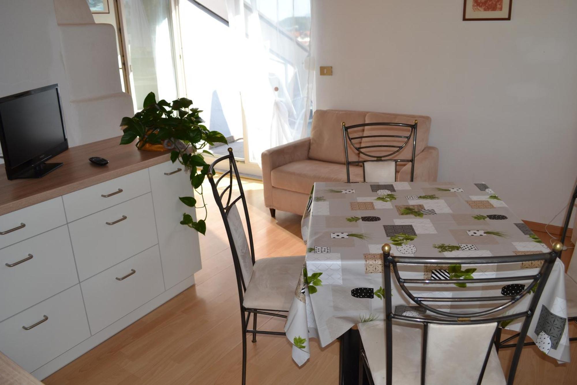 Ferienwohnung Bergblick-Schlosshof Vollan Extérieur photo